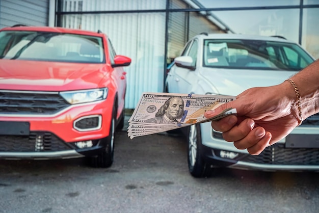 Selling Junk Cars for Cash: Easy Money in Your Driveway